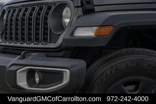 2024 Jeep Gladiator Sport