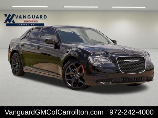 Gloss Black 2022 Chrysler 300 Touring