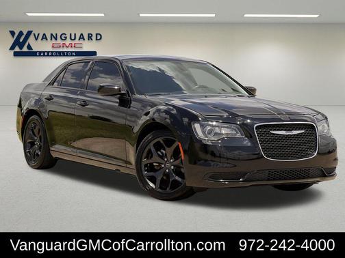 Gloss Black 2022 Chrysler 300 Touring