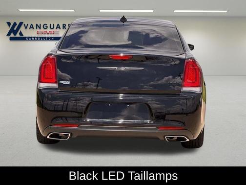 Gloss Black 2022 Chrysler 300 Touring
