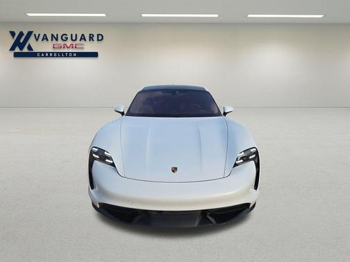 2020 Porsche Taycan Turbo