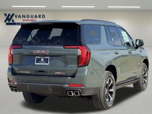 2026 GMC Yukon 4WD AT4