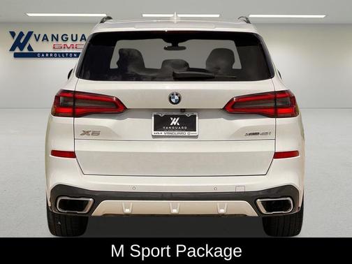 Mineral White Metallic 2019 BMW X5 xDrive40i