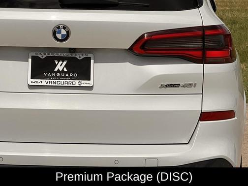 Mineral White Metallic 2019 BMW X5 xDrive40i