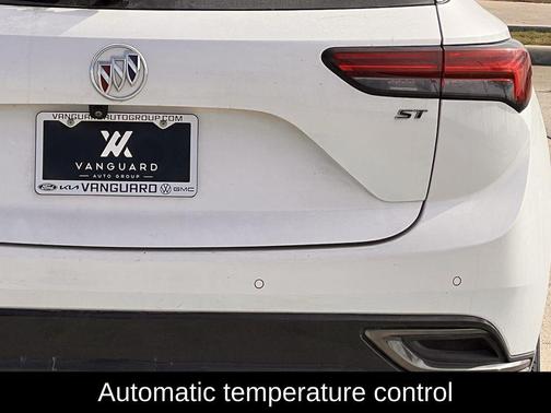 2023 Buick Envision Essence FWD