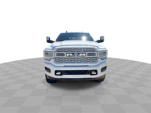 2019 RAM 2500 Limited Crew Cab 4x4 6'4' Box