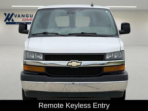 Summit White 2020 Chevrolet Express 3500 RWD 3500 Extended Wheelbase LT