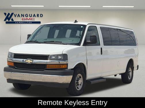 Summit White 2020 Chevrolet Express 3500 RWD 3500 Extended Wheelbase LT