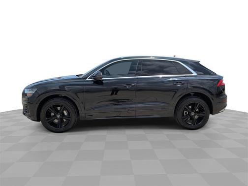 2023 Audi Q8 55 Premium
