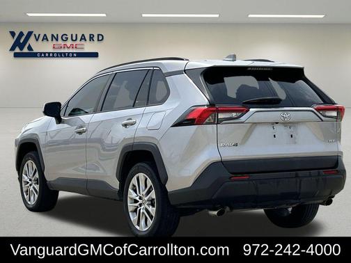 Silver Sky Metallic 2022 Toyota RAV4 XLE Premium