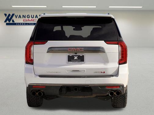 2023 GMC Yukon XL 4WD AT4