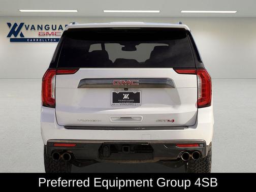 2023 GMC Yukon XL 4WD AT4