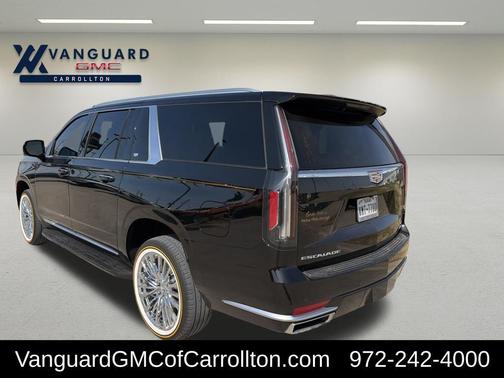 2024 Cadillac Escalade ESV Luxury