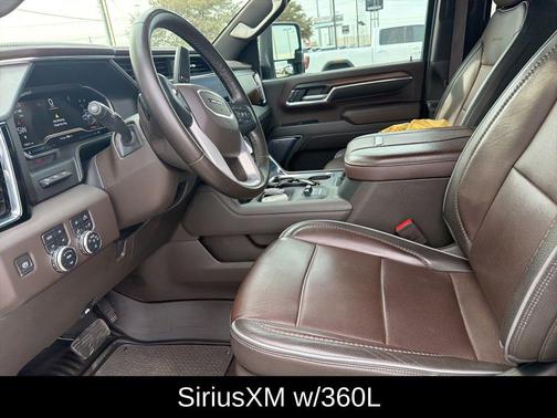 2024 GMC Sierra 2500 Denali