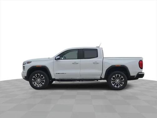 2025 GMC Canyon Denali