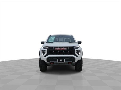 2025 GMC Canyon Base