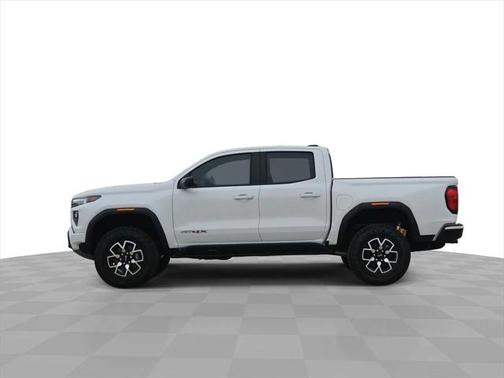 2025 GMC Canyon Base