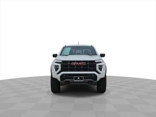 2025 GMC Canyon Base
