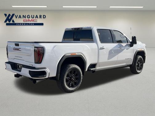 2026 GMC Sierra 2500 AT4