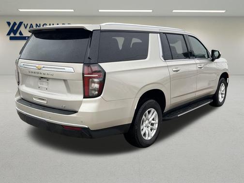 2024 Chevrolet Suburban LT
