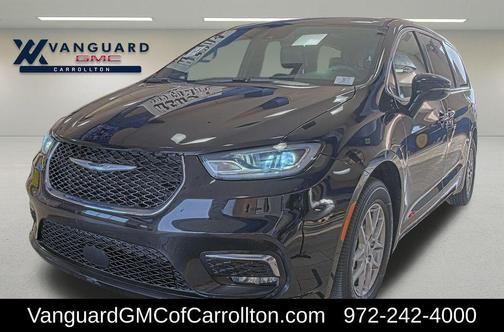 2025 Chrysler Pacifica L