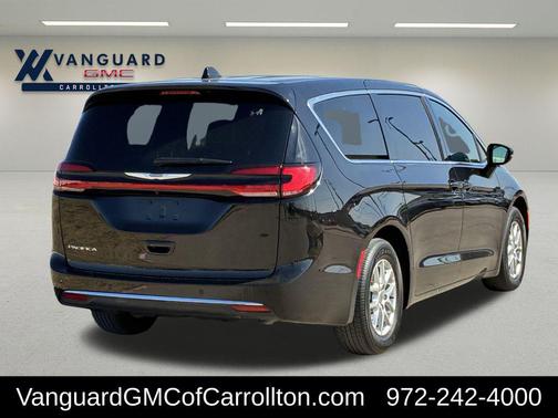 2025 Chrysler Pacifica L