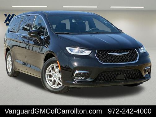 2025 Chrysler Pacifica L