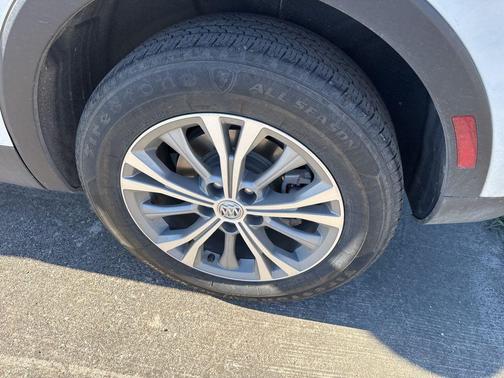 2023 Buick Envision Preferred FWD