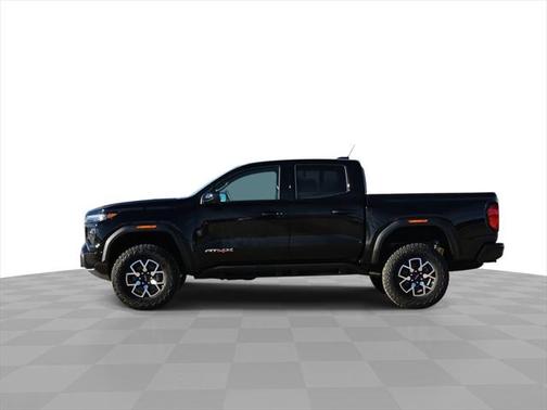 2025 GMC Canyon Base