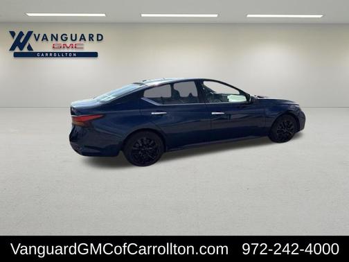 Deep Blue Pearl 2020 Nissan Altima S FWD