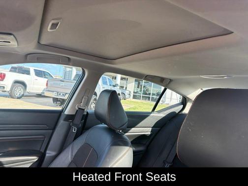 Super Black Clearcoat 2021 Nissan Altima SR FWD