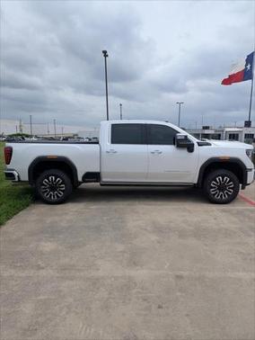 2024 GMC Sierra 2500 Denali Ultimate