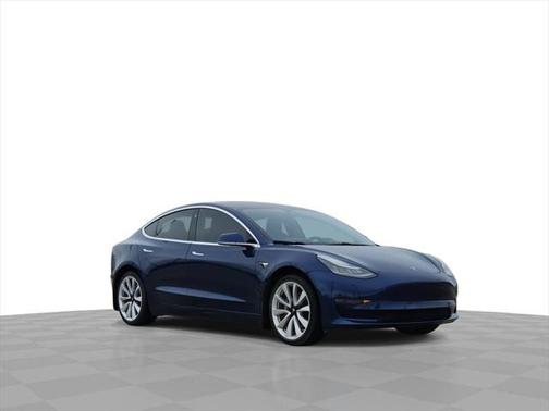 2019 Tesla Model 3 Mid Range