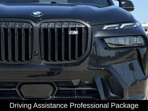 Black Sapphire Metallic 2024 BMW X7 M60i