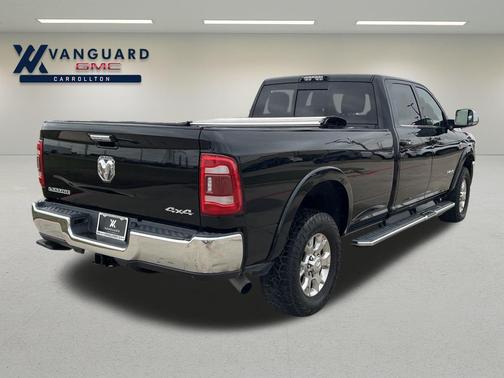 2020 RAM 3500 Laramie Crew Cab 4x4 8' Box