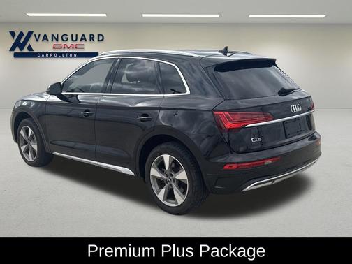 2022 Audi Q5 40 Premium Plus