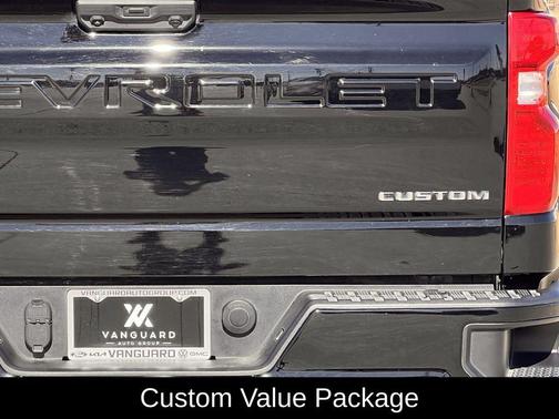 2024 Chevrolet Silverado 1500 Custom