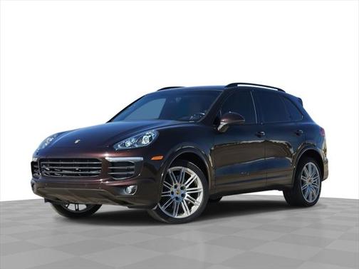 2018 Porsche Cayenne Platinum Edition