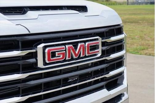 2025 GMC Sierra 2500 SLT