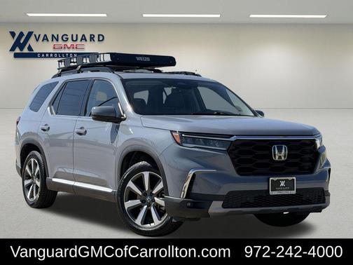 Sonic Gray Pearl 2025 Honda Pilot Touring 8-Passenger