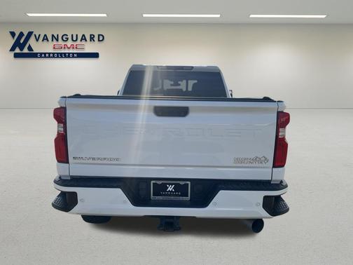 2022 Chevrolet Silverado 2500 High Country