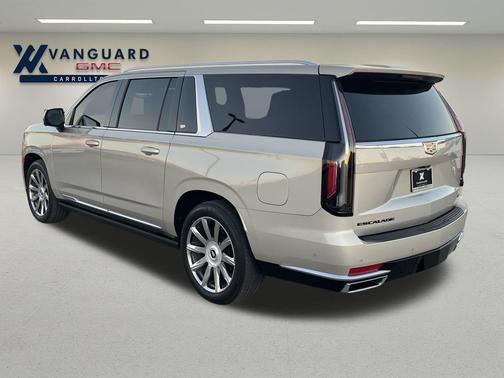 2022 Cadillac Escalade ESV Premium Luxury Platinum