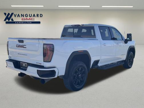 2025 GMC Sierra 2500 AT4