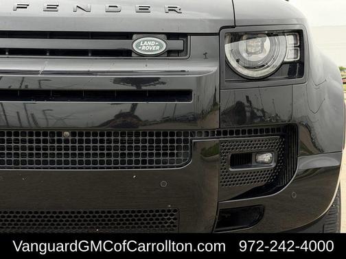 Santorini Black Metallic 2024 Land Rover Defender 110 P400 X-Dynamic SE