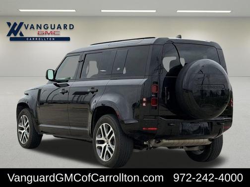 Santorini Black Metallic 2024 Land Rover Defender 110 P400 X-Dynamic SE