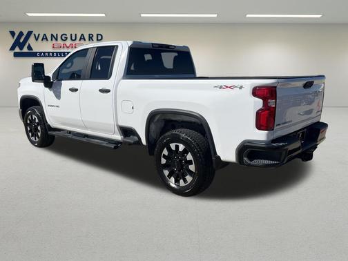 Summit White 2020 Chevrolet Silverado 2500 Custom
