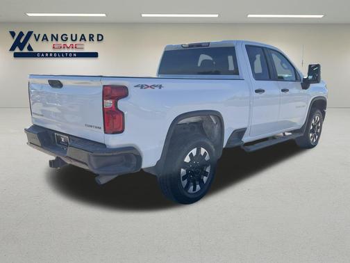 Summit White 2020 Chevrolet Silverado 2500 Custom