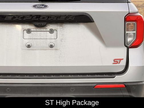 2021 Ford Explorer ST