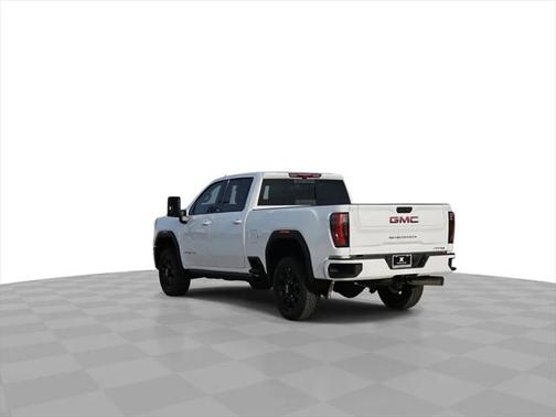 2025 GMC Sierra 2500 AT4