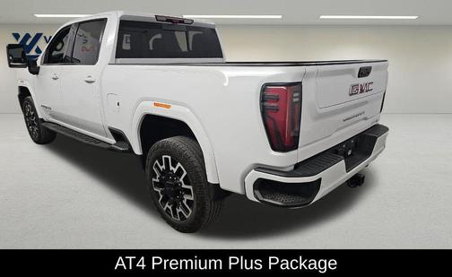 Summit White 2024 GMC Sierra 2500 AT4